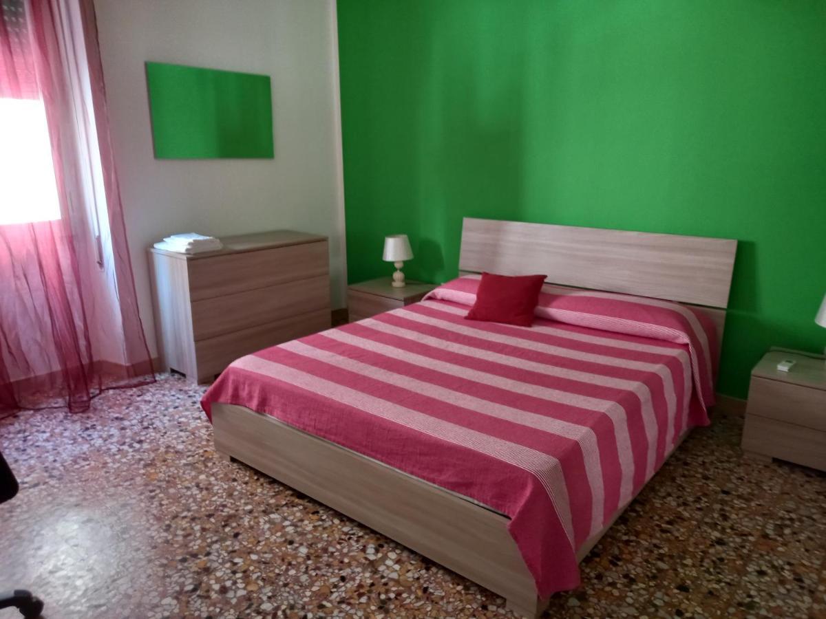 Camere In Affitto Сассари Экстерьер фото
